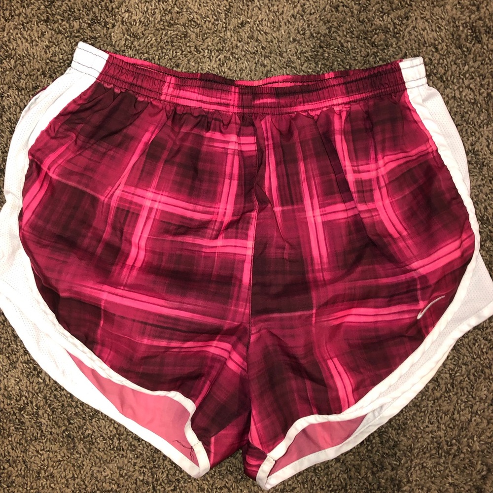 pinkish maroon nike dry fit shorts